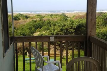 Beach/ocean view