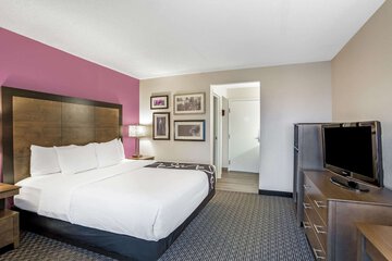 Room 22 of 45