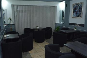 Photo 33