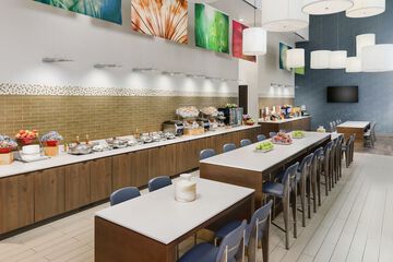 Breakfast/Coffee Service 35 of 49