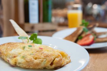 Breakfast meal