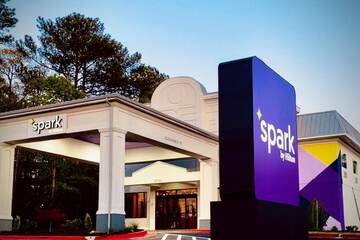 Spark by Hilton Duluth