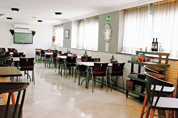 Coffee shop