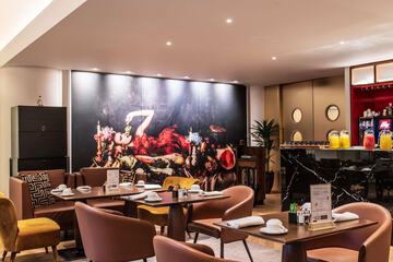Breakfast area