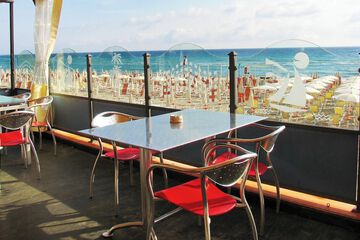 Beach bar