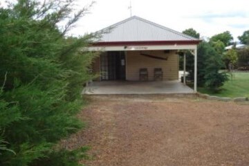  Gumtrees Cottage 2