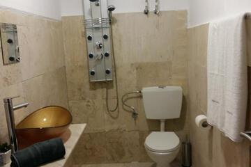 Photo 36