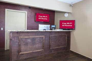 Red Roof Inn Chipley