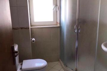 Photo 33