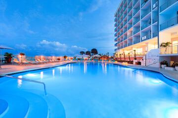 Pool 36 of 130