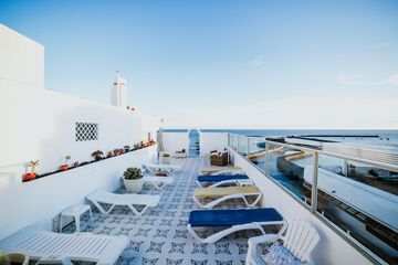 Sundeck