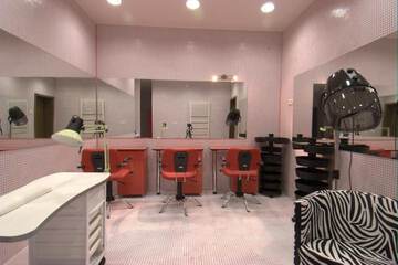 Hair salon