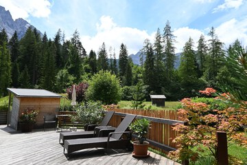 Sundeck