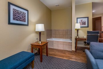 Room 20 of 42