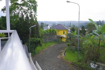 Photo 32