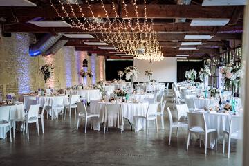Reception hall