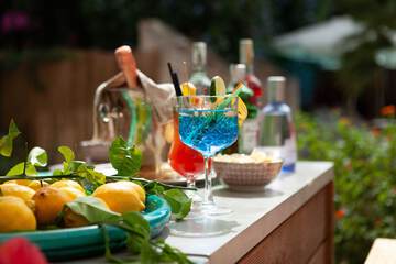 Poolside bar