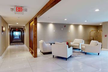 Hotel Interior 10 of 37
