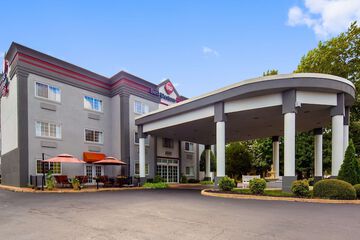 Best Western Plus Newport News Inn & Suites