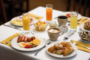 Breakfast buffet