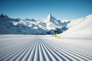 Skiing