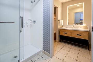 Bathroom shower
