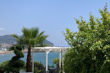 Rooftop terrace