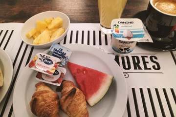 Breakfast buffet