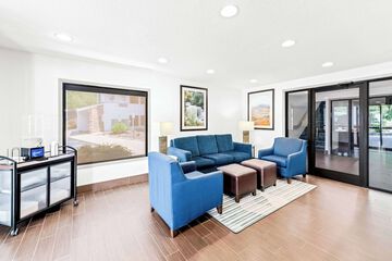 Hotel Interior 16 of 47