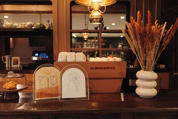 Coffee shop