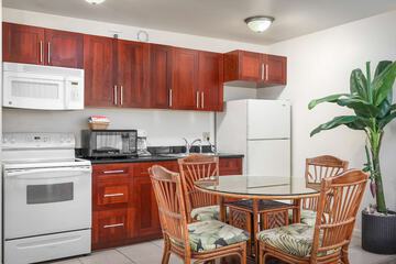 Private kitchenette