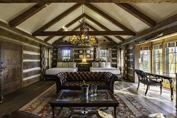 Indoor wedding