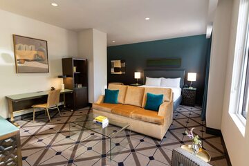 Room 40 of 53