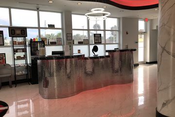 Check-in/check-out kiosk