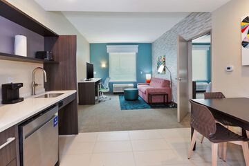 Room 16 of 31