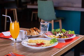 Breakfast meal