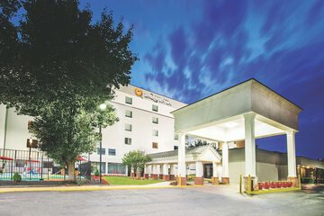 Hotel 4 of 58