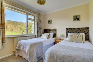 guest_rooms