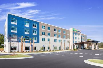 Holiday Inn Express & Suites Niceville Eglin Area