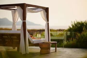 Sundeck