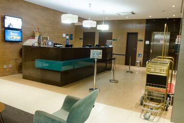 Check-in/check-out kiosk