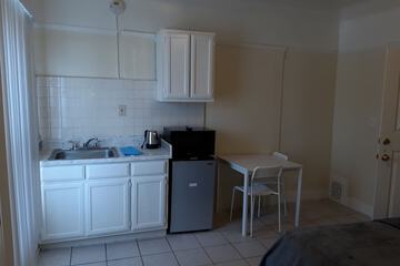 Private kitchenette