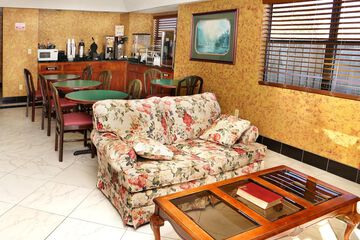 Check-in/check-out kiosk