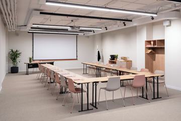 Meeting facility