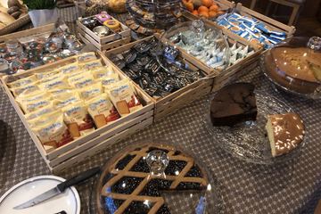 Breakfast buffet