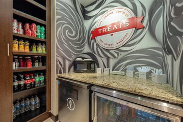Snack bar