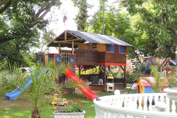 Children's play area - outdoor