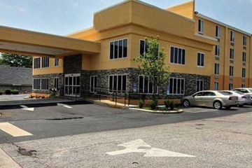 Quality Inn & Suites Greenville near downtown
