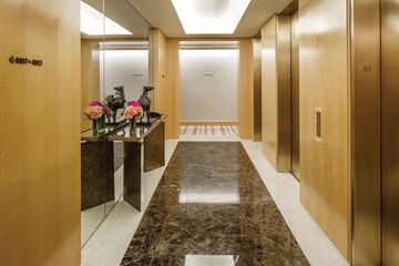 Ballroom/Hall 108 of 130