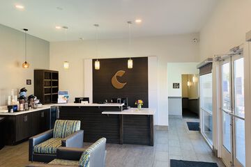 Hotel Interior 12 of 48